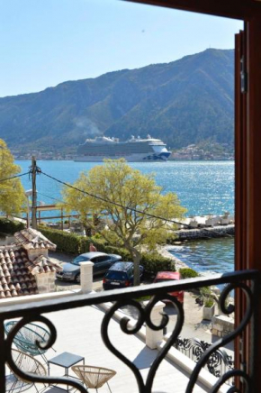 Beachfront House Branka